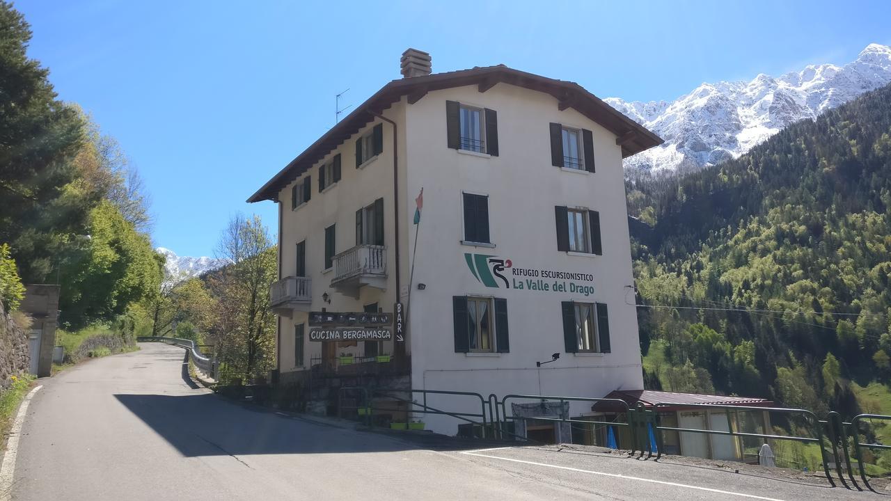 La Valle Del Drago Piazza Brembana Bagian luar foto